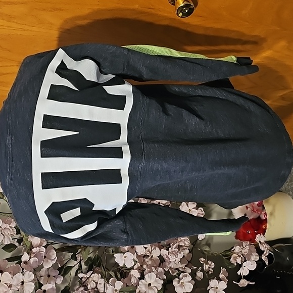 Victorias Secret Pink Sweatshirt - Picture 5 of 7